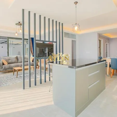Super Luxury King Close To Center Villa