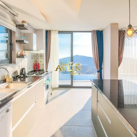 Super Luxury King Close To Center Villa Kalkan
