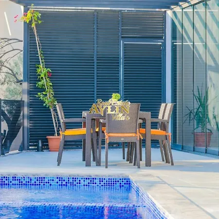 Super Luxury King Close To Center Villa